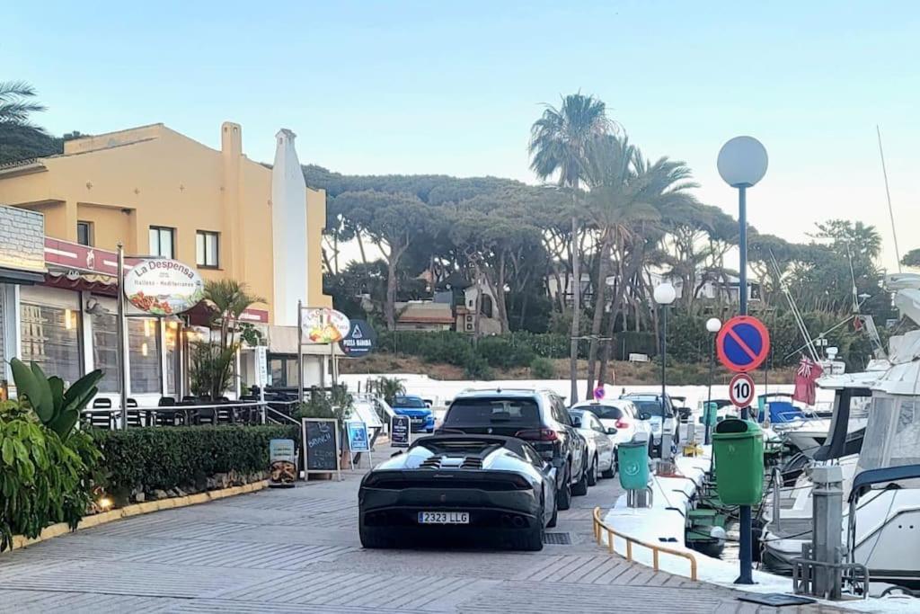Villa Casita Junto Al Mar En El Puerto De Cabopino Marbella Esterno foto